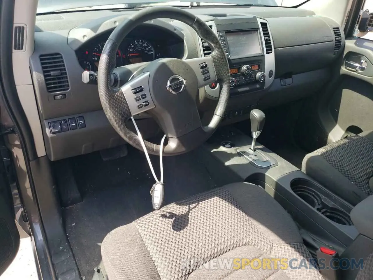 8 Photograph of a damaged car 1N6ED0CF3MN710770 NISSAN FRONTIER 2021