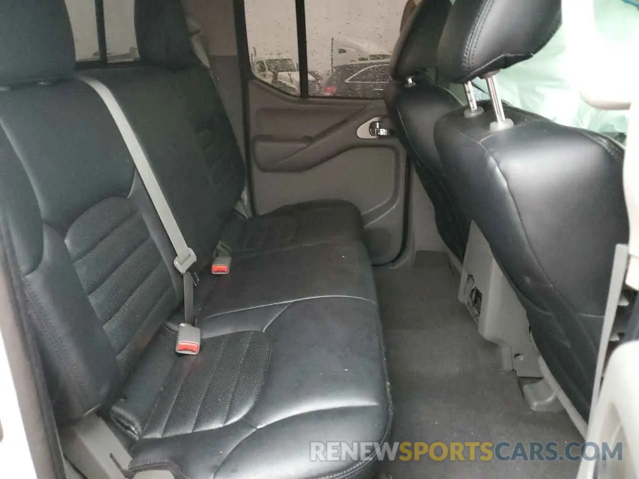 10 Photograph of a damaged car 1N6ED0EA0MN703518 NISSAN FRONTIER 2021
