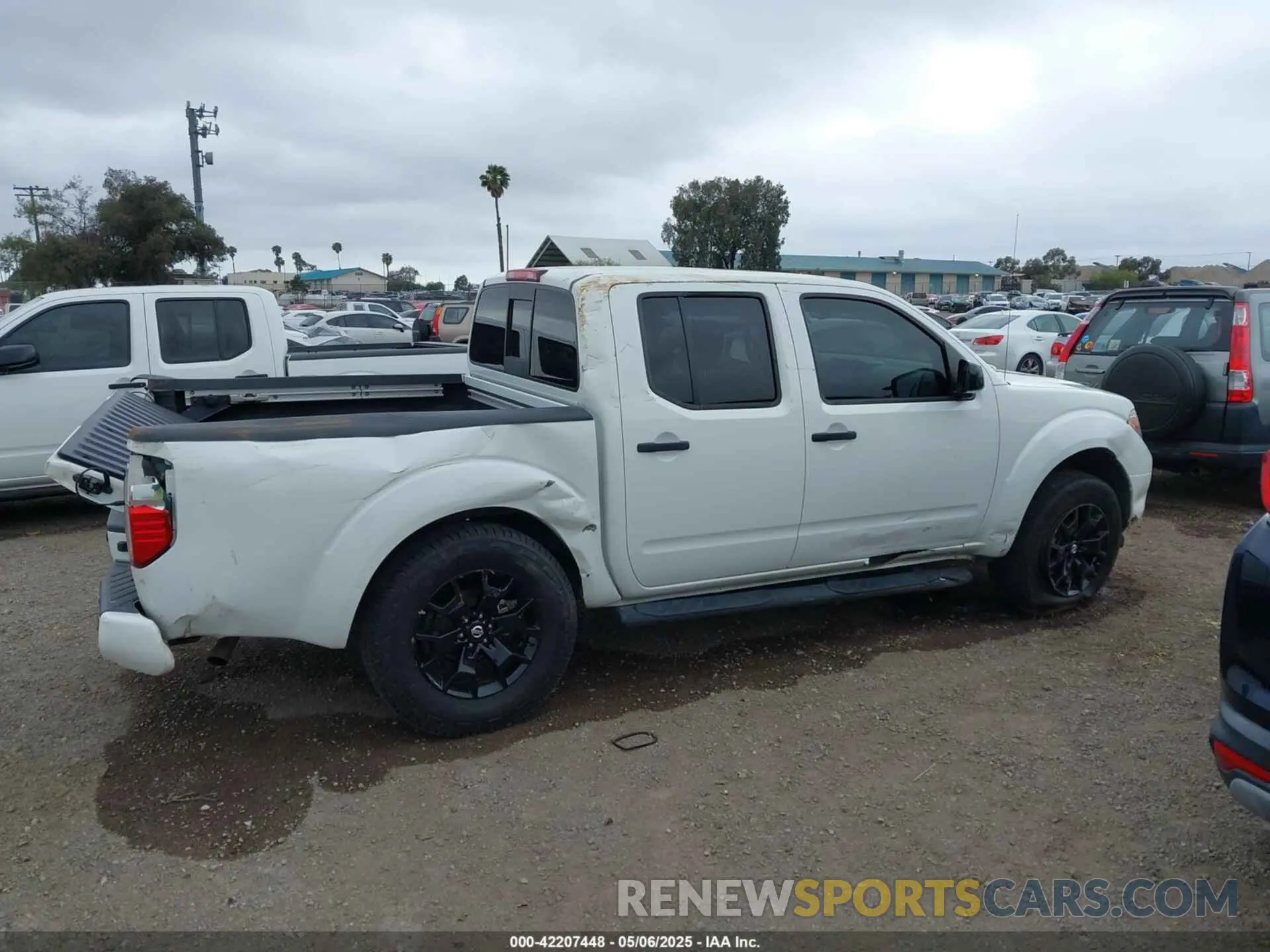 13 Photograph of a damaged car 1N6ED0EA3MN706638 NISSAN FRONTIER 2021
