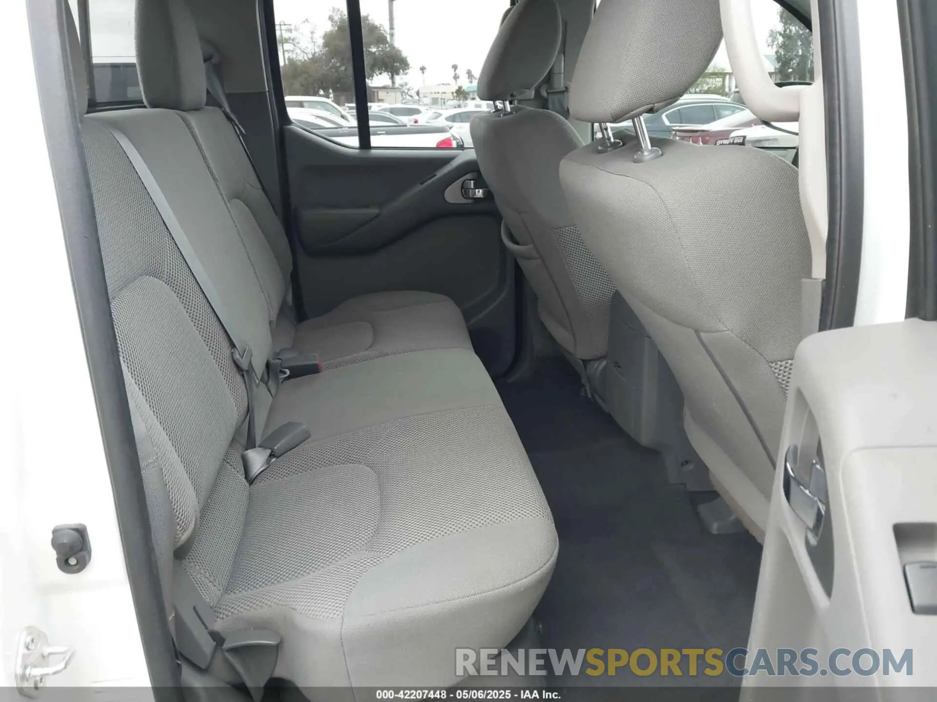 8 Photograph of a damaged car 1N6ED0EA3MN706638 NISSAN FRONTIER 2021