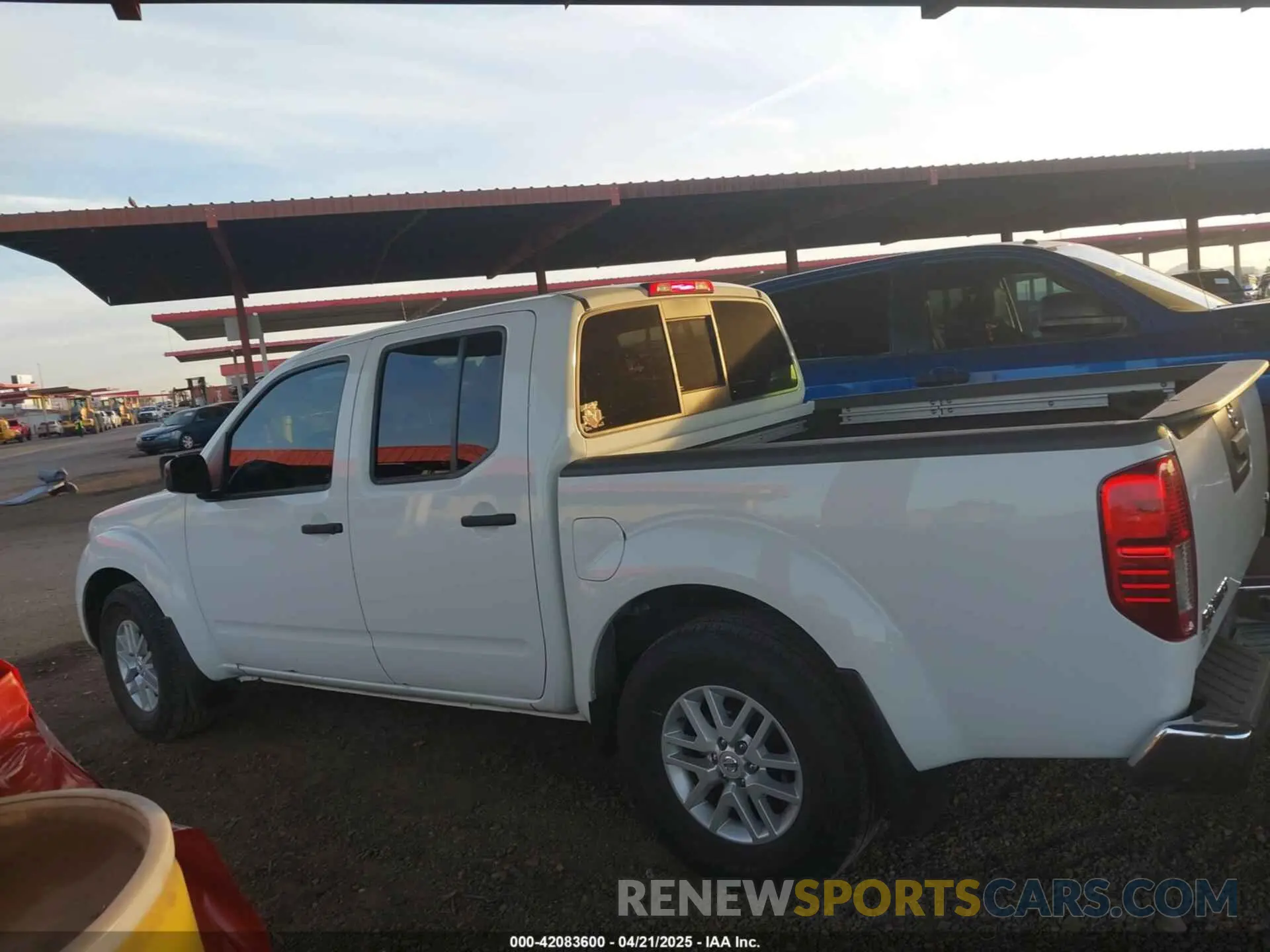 14 Photograph of a damaged car 1N6ED0EA3MN710382 NISSAN FRONTIER 2021