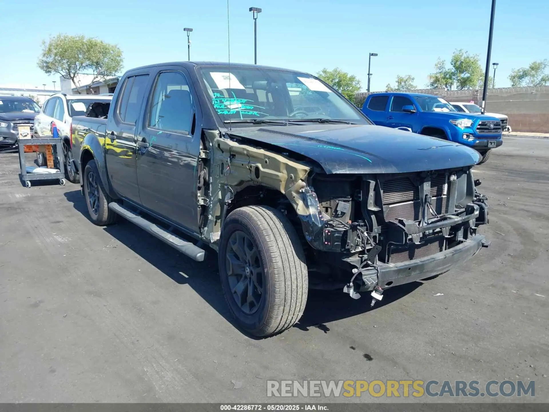1 Photograph of a damaged car 1N6ED0EA7MN702186 NISSAN FRONTIER 2021
