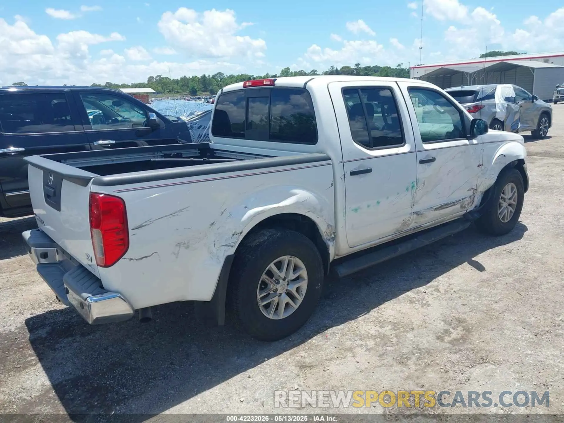 4 Photograph of a damaged car 1N6ED0EA8MN709955 NISSAN FRONTIER 2021