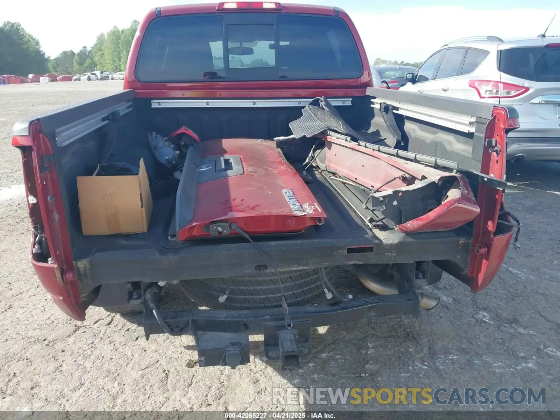 6 Photograph of a damaged car 1N6ED0EA8MN714704 NISSAN FRONTIER 2021