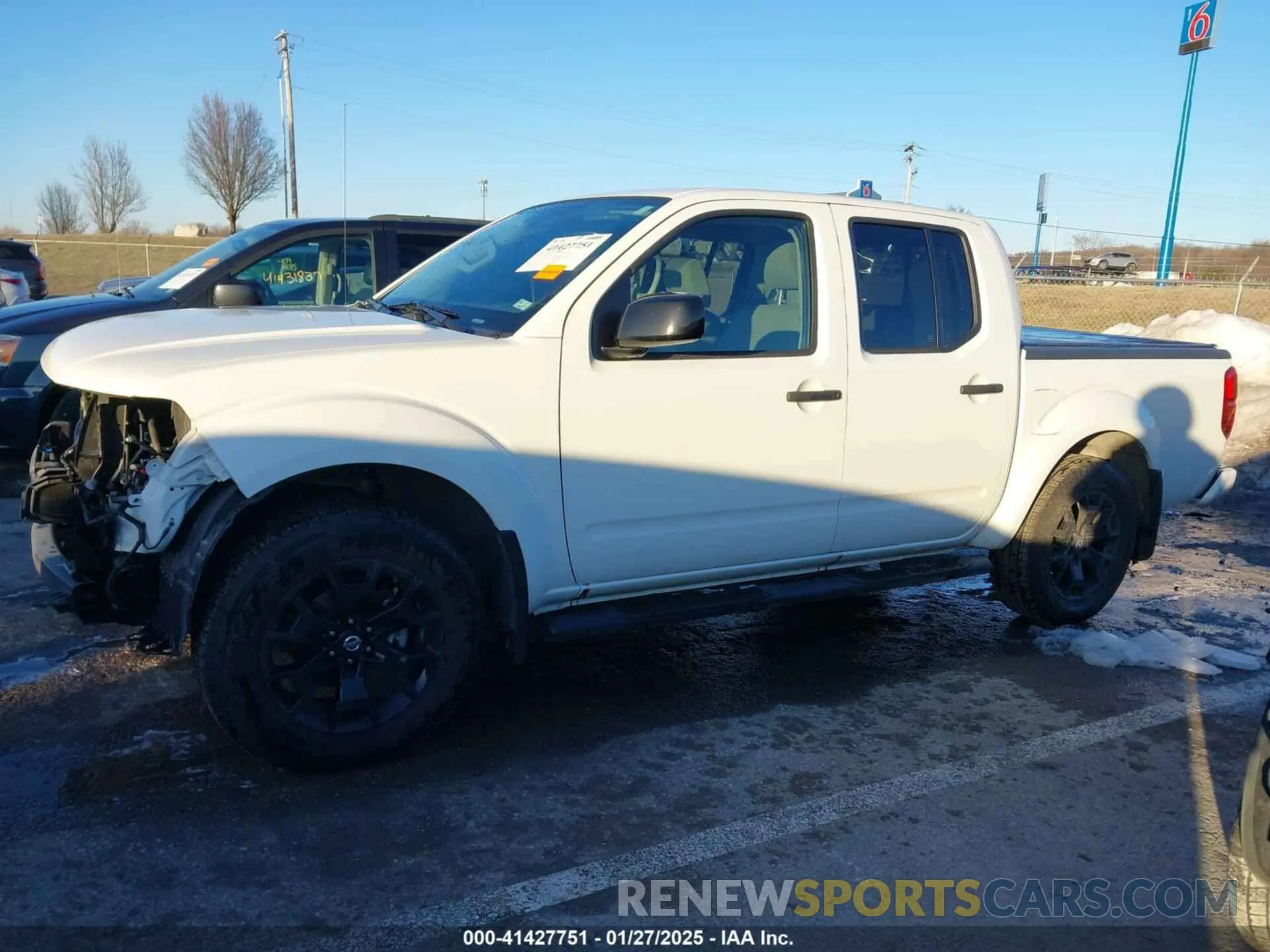 15 Photograph of a damaged car 1N6ED0EB1MN709837 NISSAN FRONTIER 2021