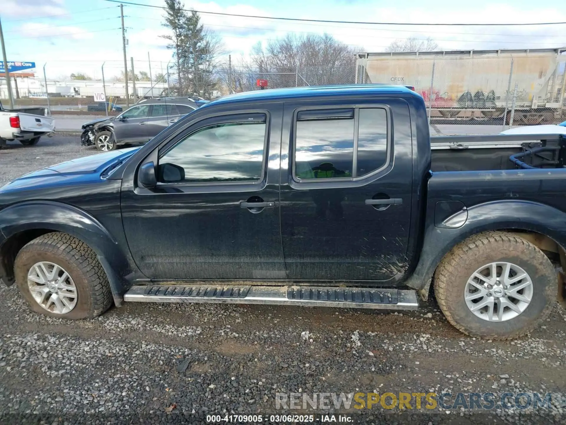 13 Photograph of a damaged car 1N6ED0EB2MN716246 NISSAN FRONTIER 2021