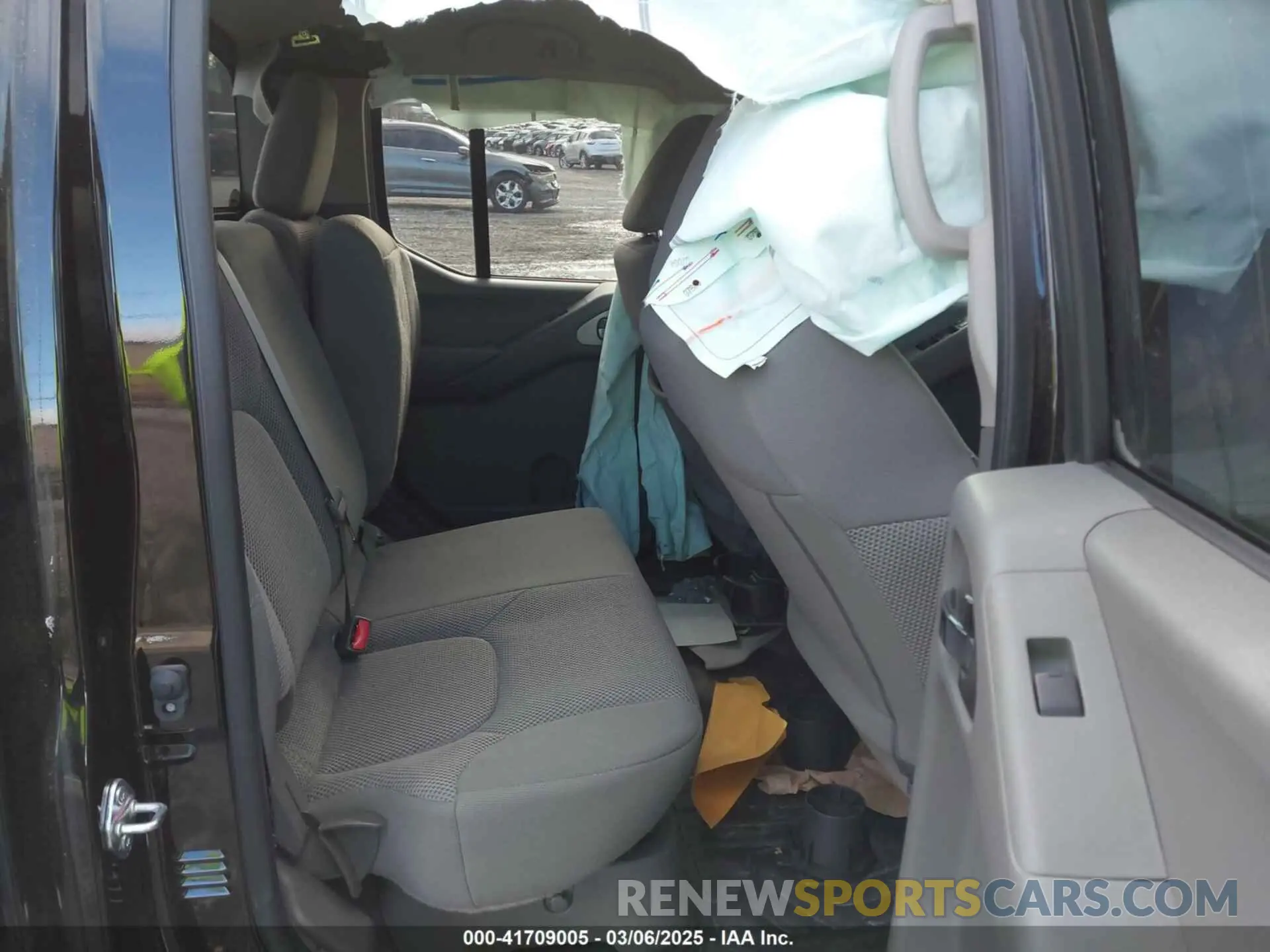 8 Photograph of a damaged car 1N6ED0EB2MN716246 NISSAN FRONTIER 2021