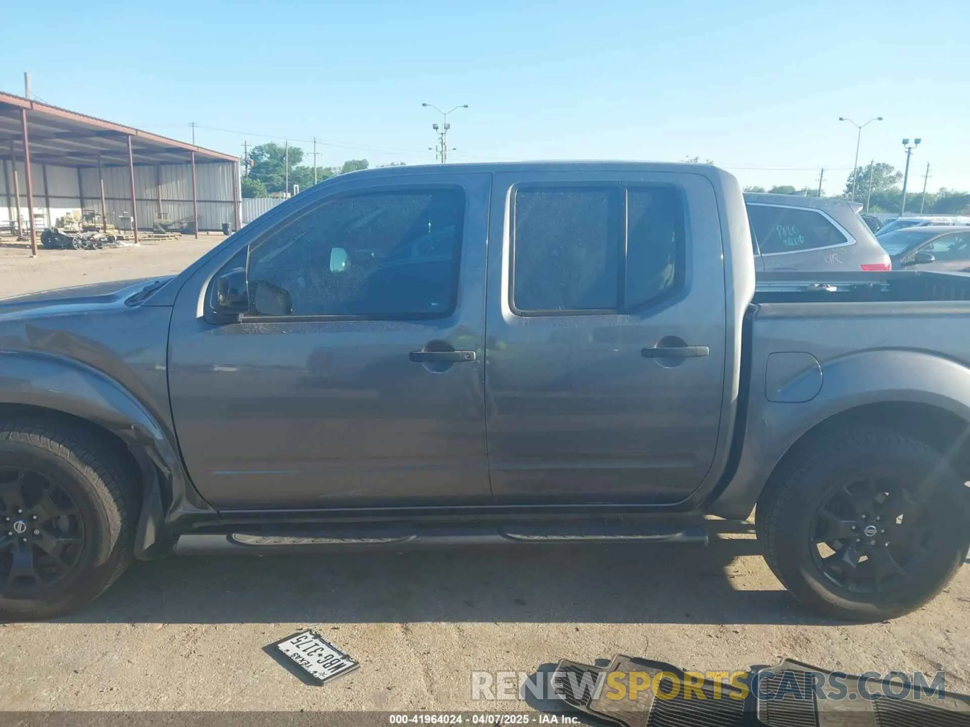 15 Photograph of a damaged car 1N6ED0EB9MN712436 NISSAN FRONTIER 2021