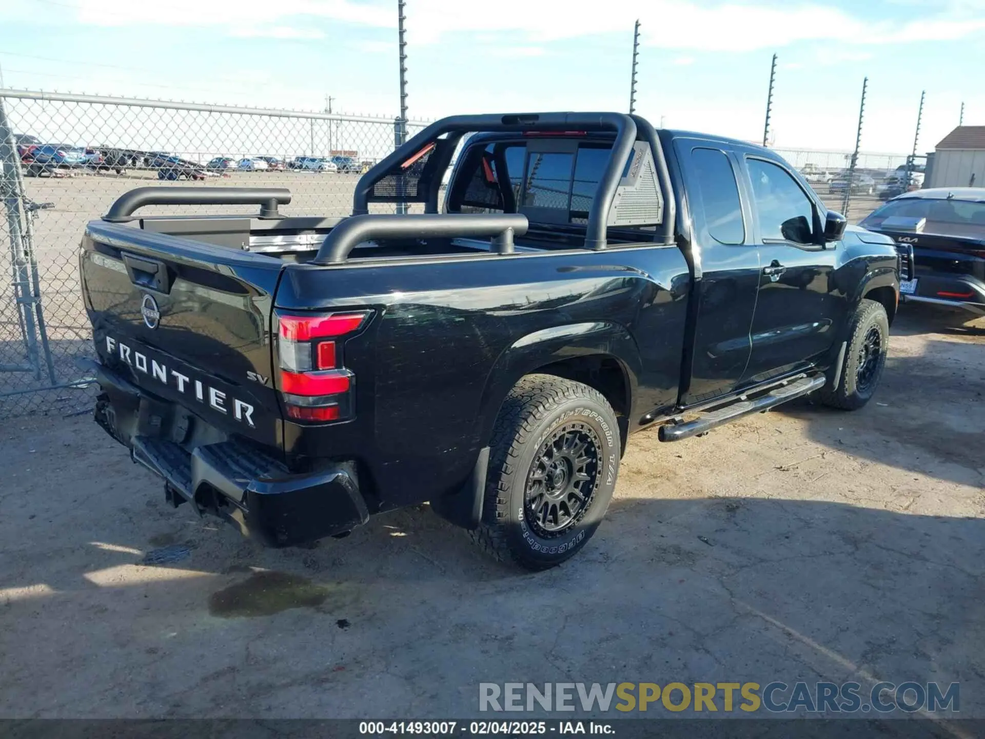 4 Photograph of a damaged car 1N6ED1CL3NN681378 NISSAN FRONTIER 2022