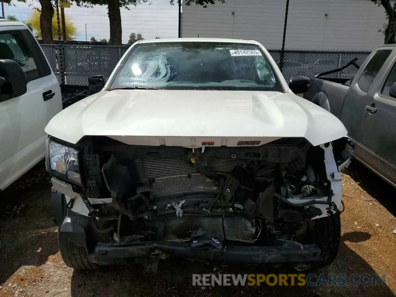 5 Photograph of a damaged car 1N6ED1CL8NN654144 NISSAN FRONTIER 2022