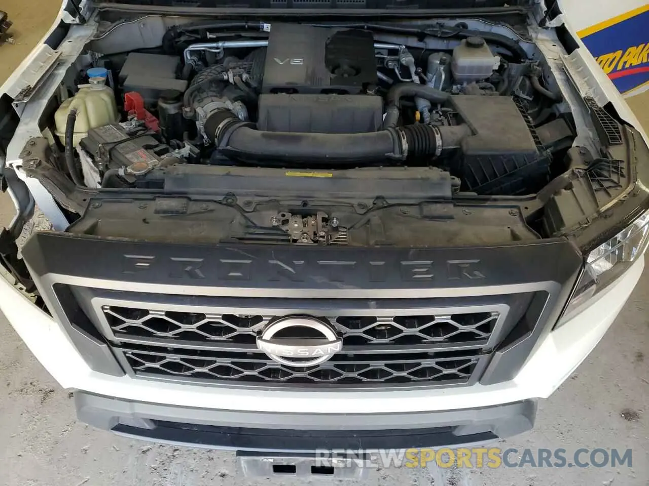 11 Photograph of a damaged car 1N6ED1CL8NN671770 NISSAN FRONTIER 2022