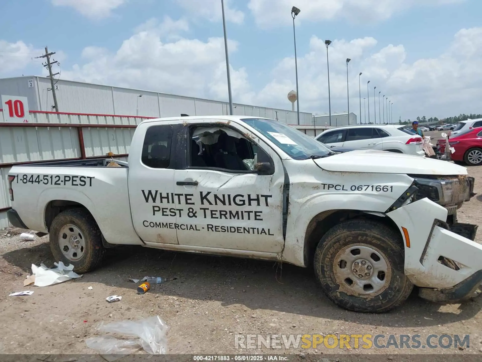12 Photograph of a damaged car 1N6ED1CL9NN688660 NISSAN FRONTIER 2022