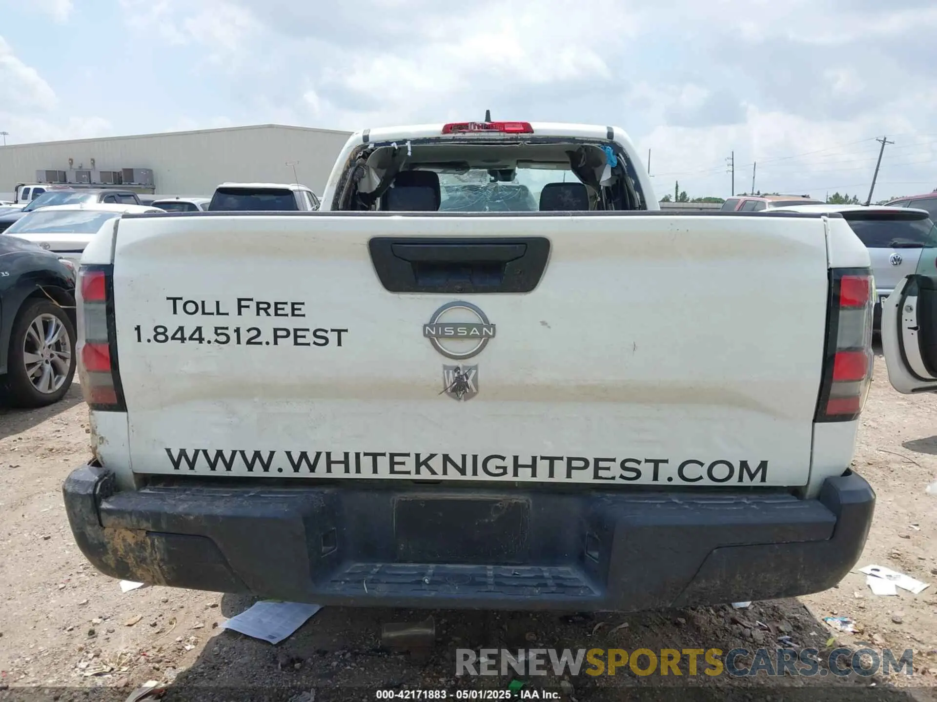 15 Photograph of a damaged car 1N6ED1CL9NN688660 NISSAN FRONTIER 2022