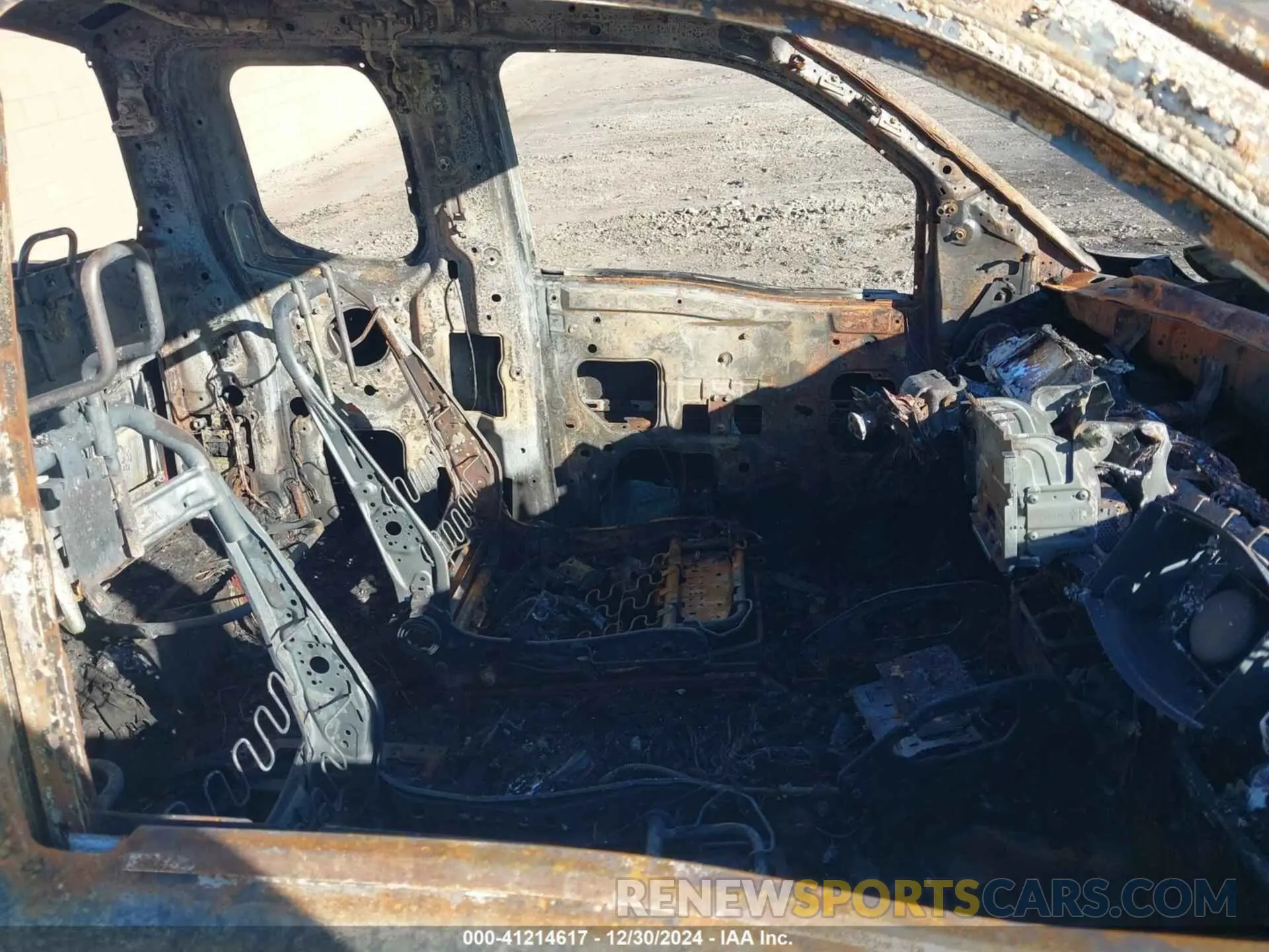 5 Photograph of a damaged car 1N6ED1CLXNN667753 NISSAN FRONTIER 2022
