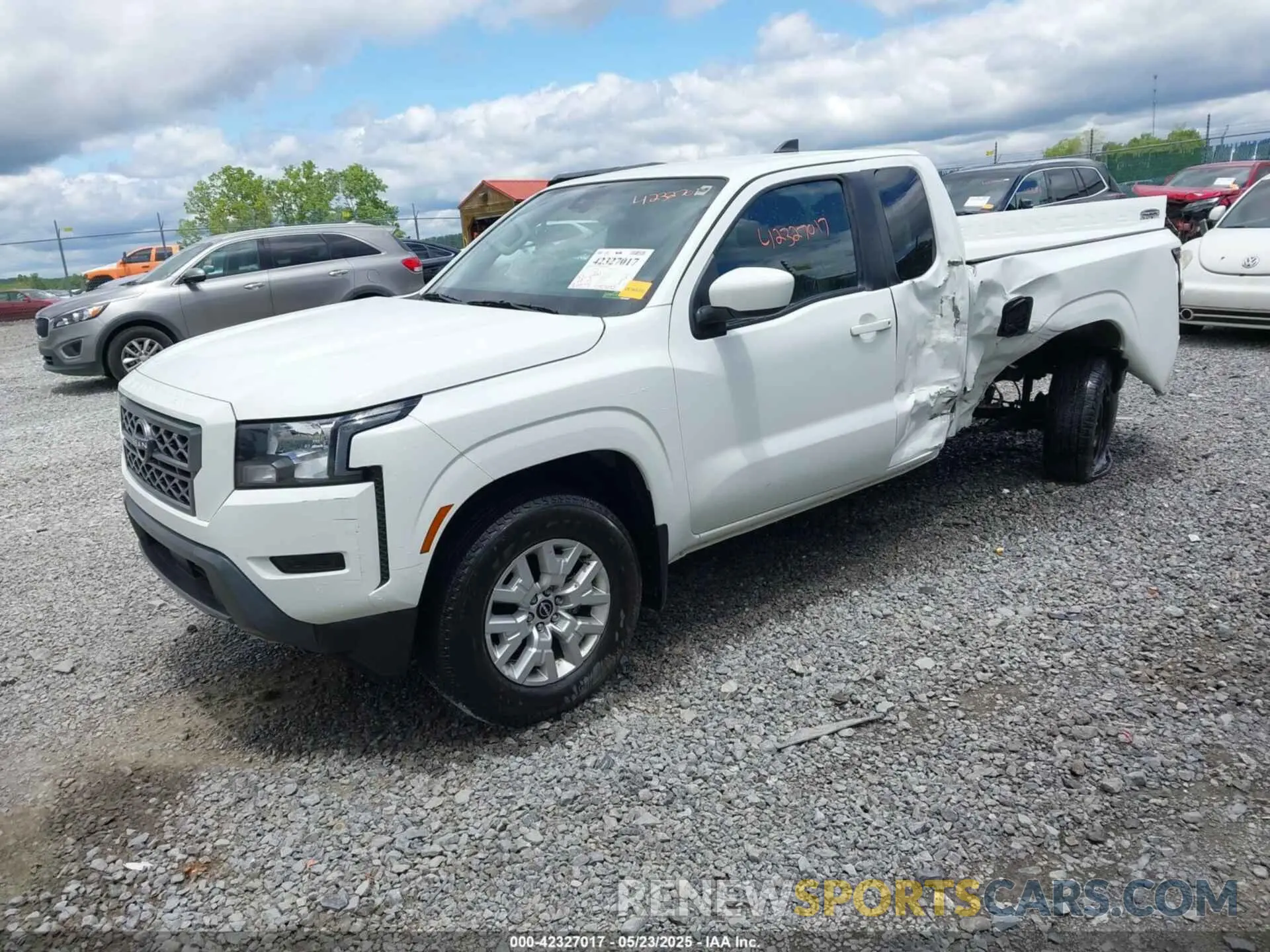 2 Photograph of a damaged car 1N6ED1CMXNN664800 NISSAN FRONTIER 2022
