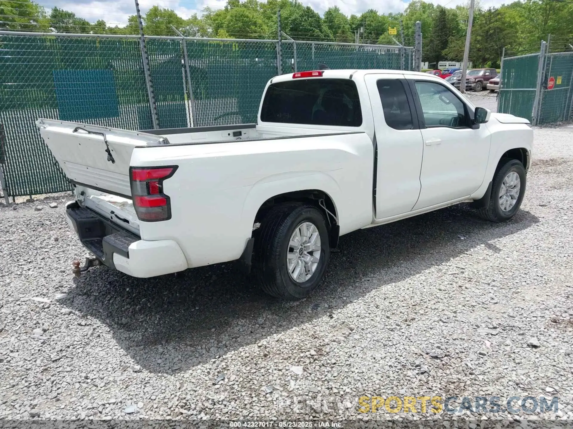 4 Photograph of a damaged car 1N6ED1CMXNN664800 NISSAN FRONTIER 2022
