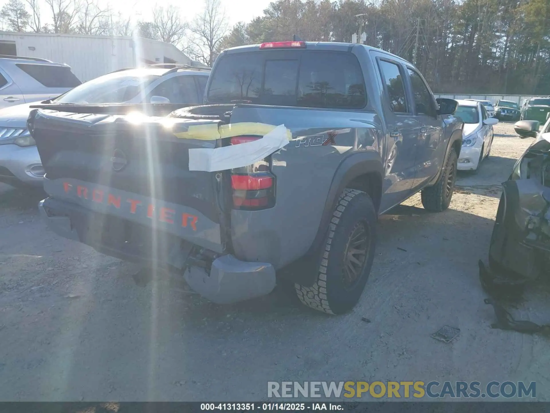 4 Photograph of a damaged car 1N6ED1EJ0NN629038 NISSAN FRONTIER 2022