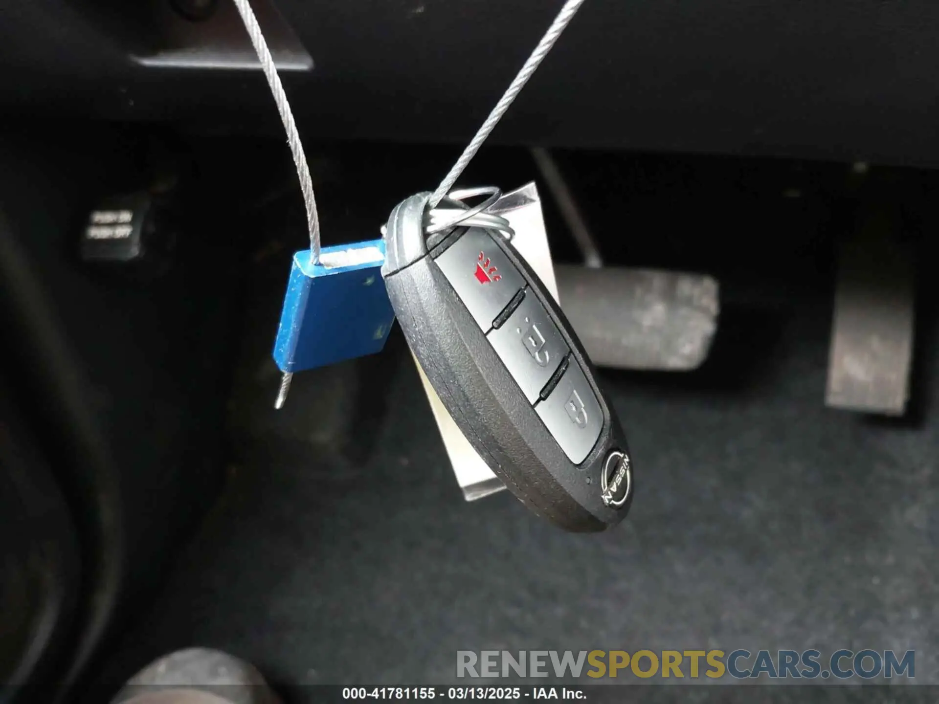 11 Photograph of a damaged car 1N6ED1EJ1NN663862 NISSAN FRONTIER 2022