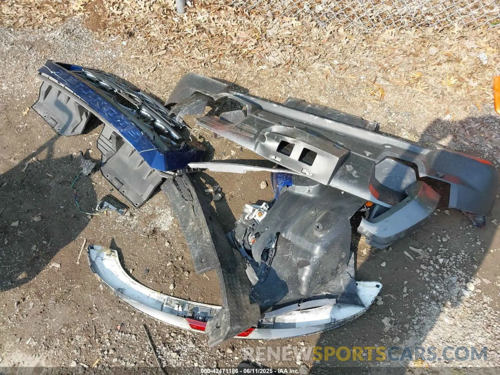 12 Photograph of a damaged car 1N6ED1EJ2NN602942 NISSAN FRONTIER 2022