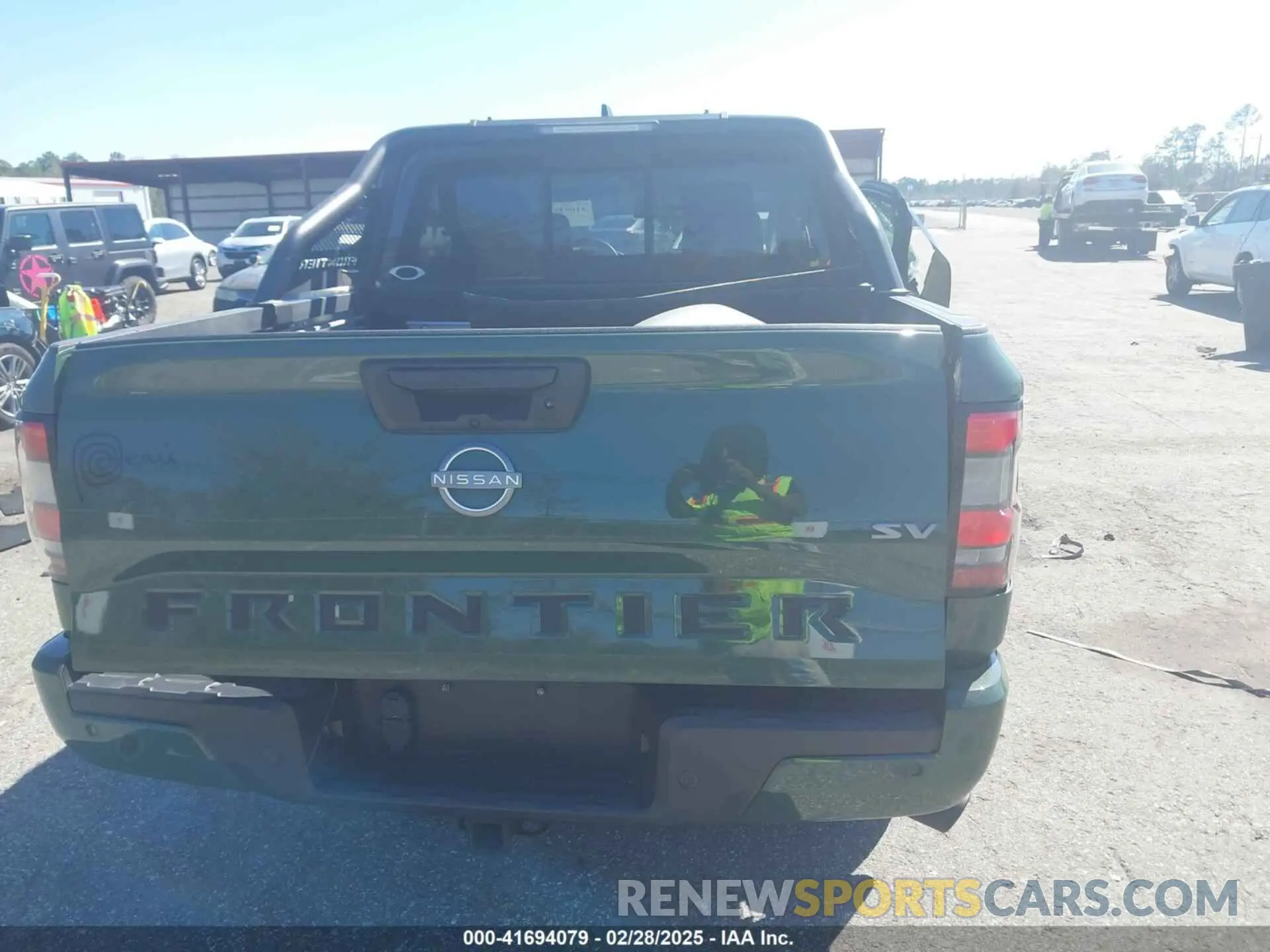 16 Photograph of a damaged car 1N6ED1EJ2NN632457 NISSAN FRONTIER 2022