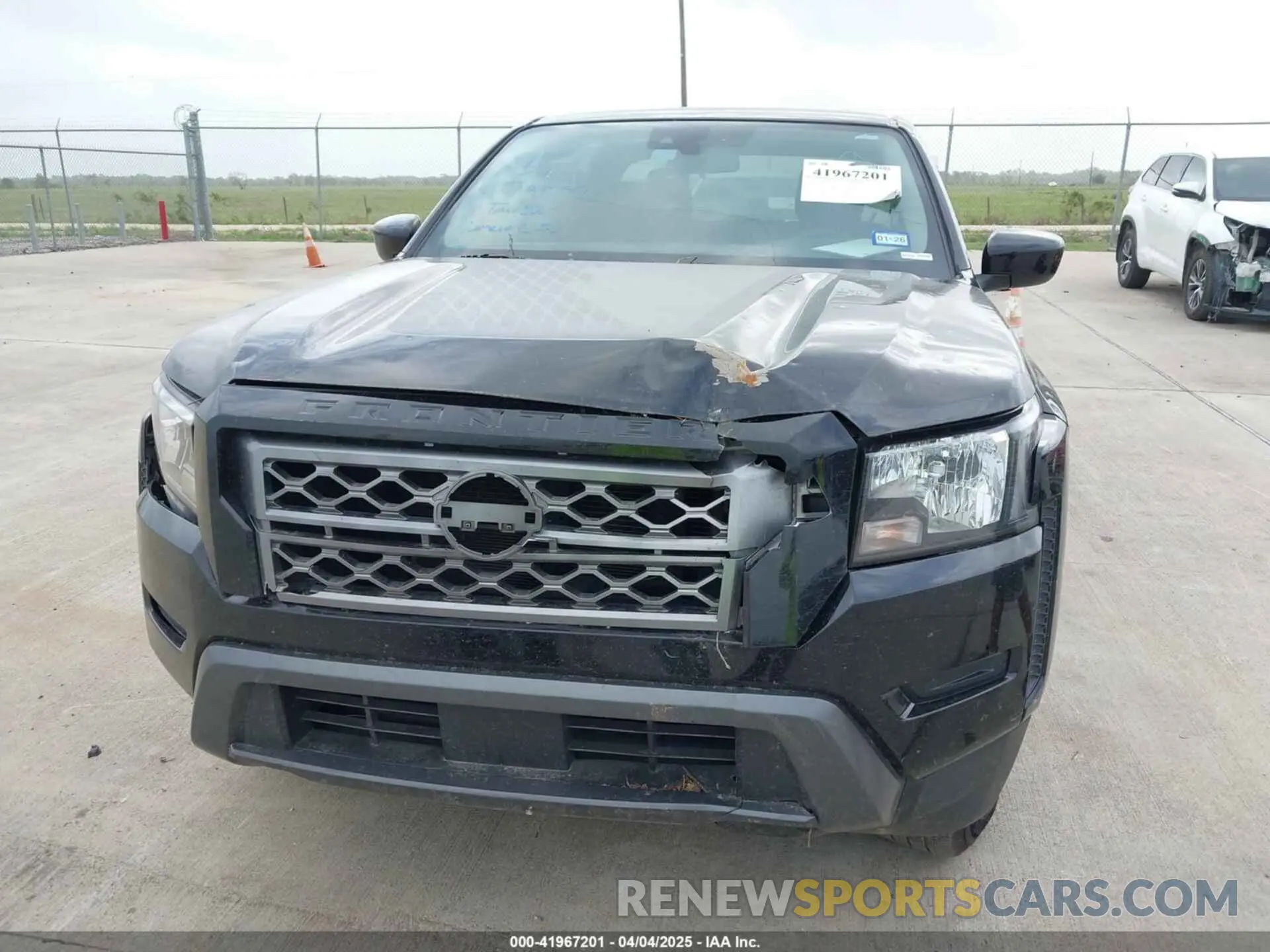 6 Photograph of a damaged car 1N6ED1EJ2NN677012 NISSAN FRONTIER 2022