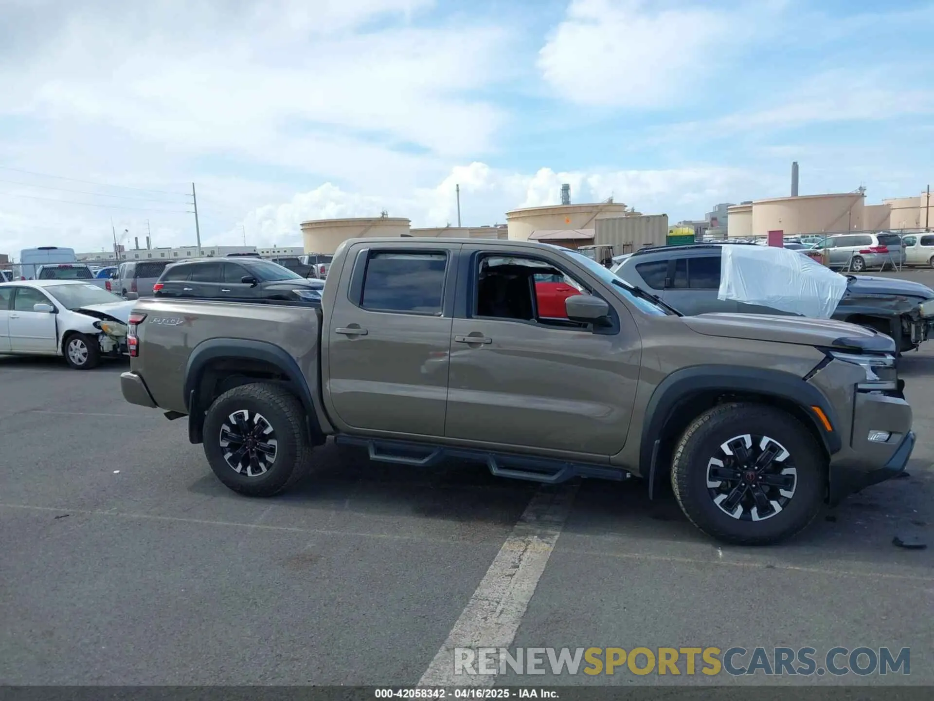 14 Photograph of a damaged car 1N6ED1EJ3NN666598 NISSAN FRONTIER 2022