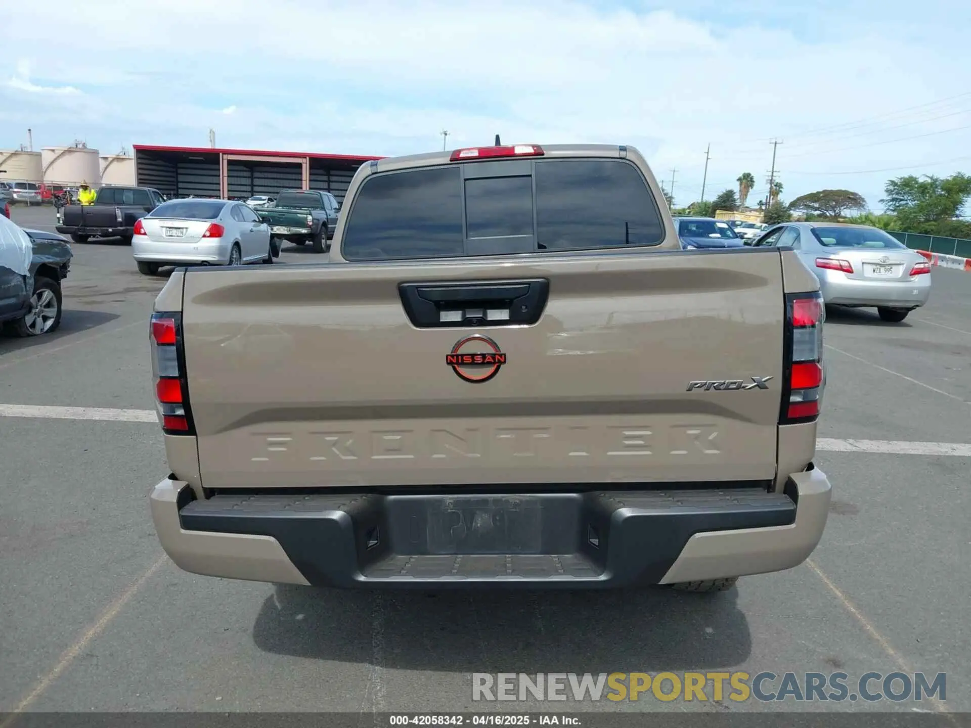 17 Photograph of a damaged car 1N6ED1EJ3NN666598 NISSAN FRONTIER 2022