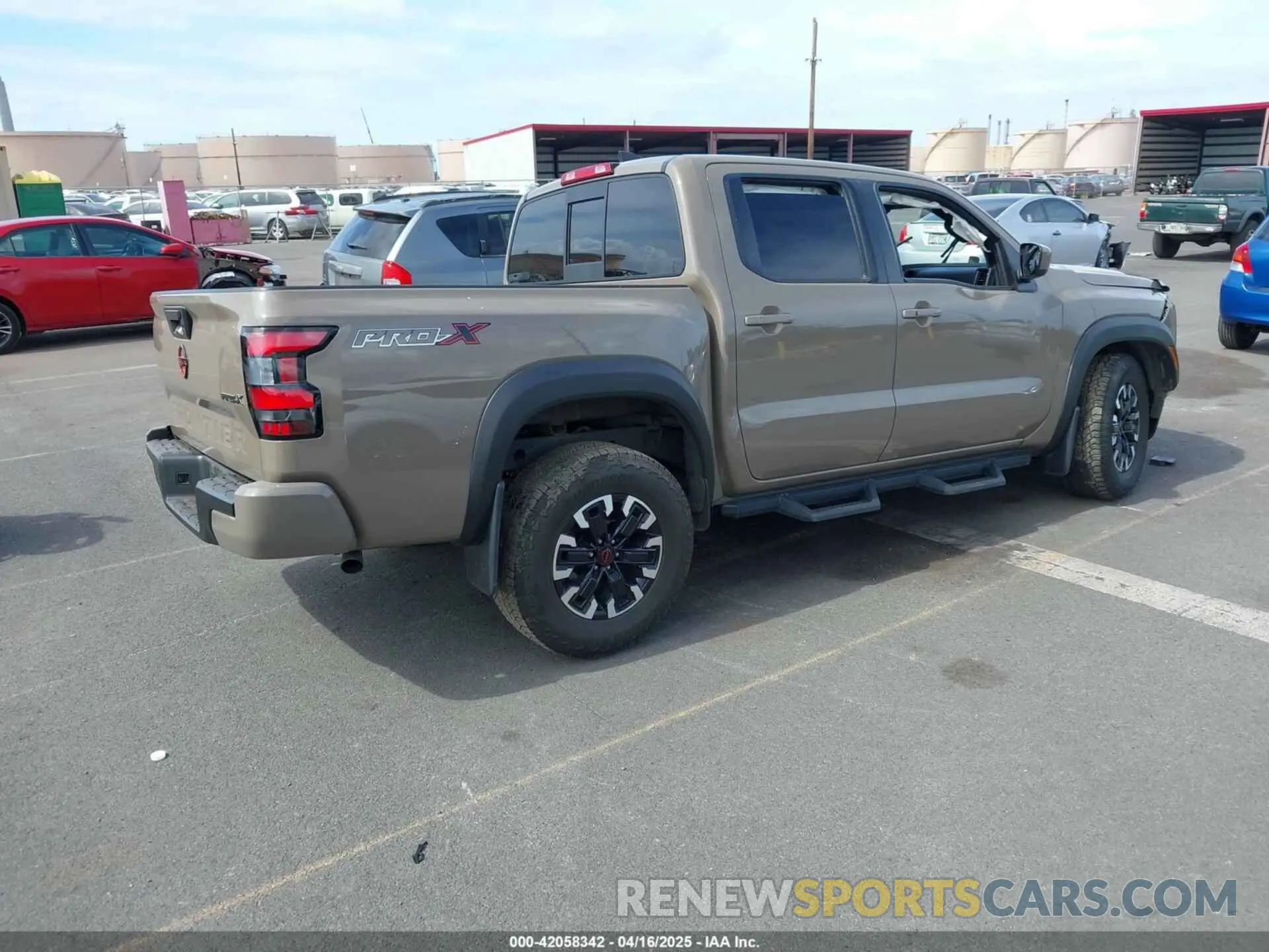 4 Photograph of a damaged car 1N6ED1EJ3NN666598 NISSAN FRONTIER 2022