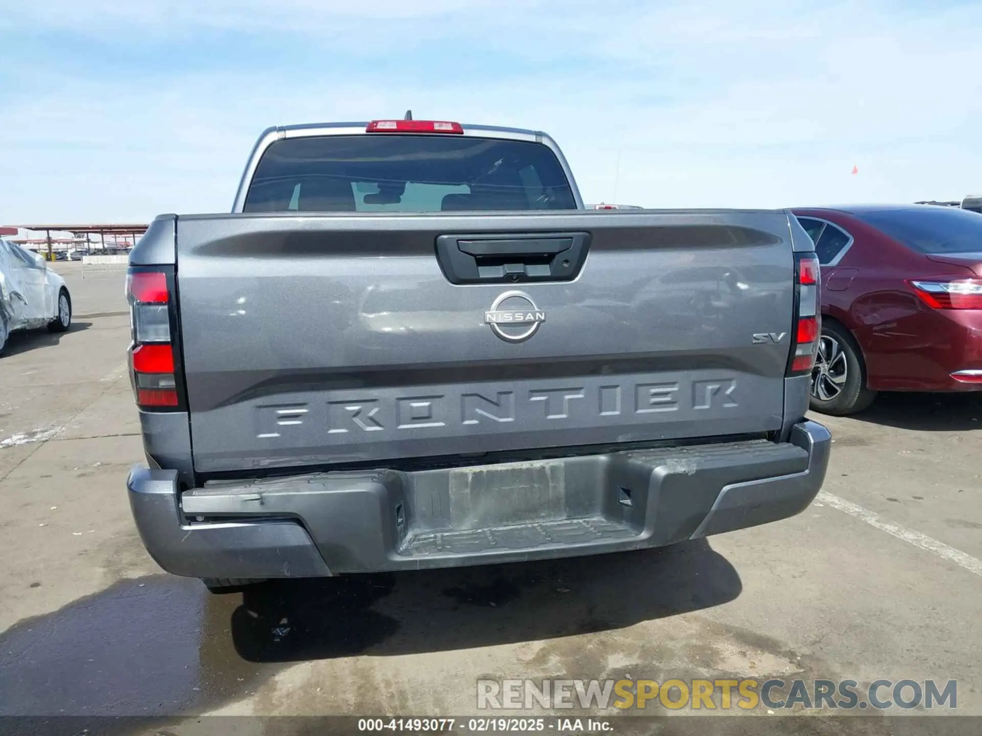 17 Photograph of a damaged car 1N6ED1EJ3NN691288 NISSAN FRONTIER 2022