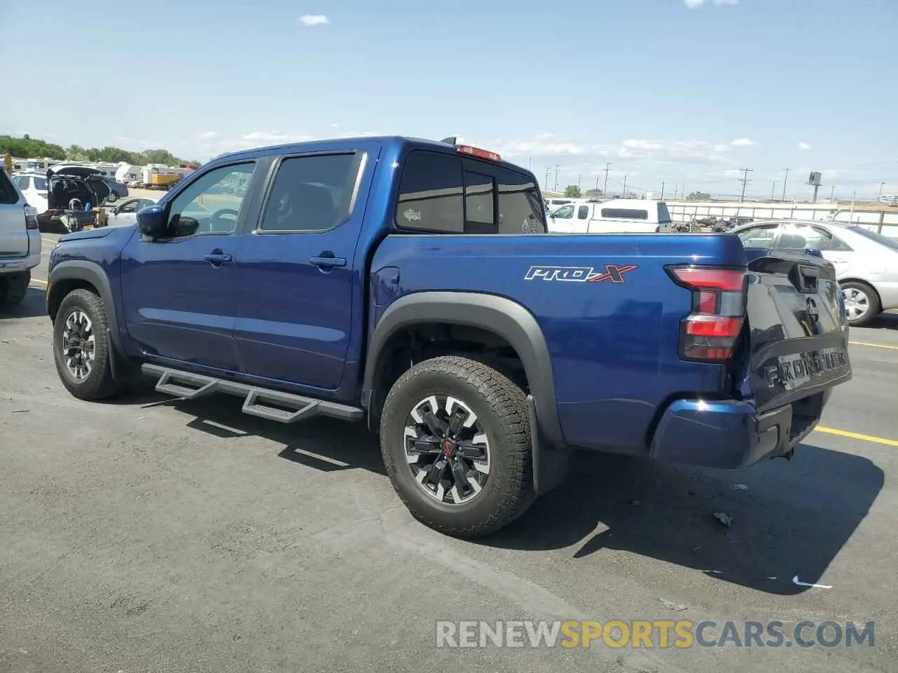 2 Photograph of a damaged car 1N6ED1EJ5NN610792 NISSAN FRONTIER 2022