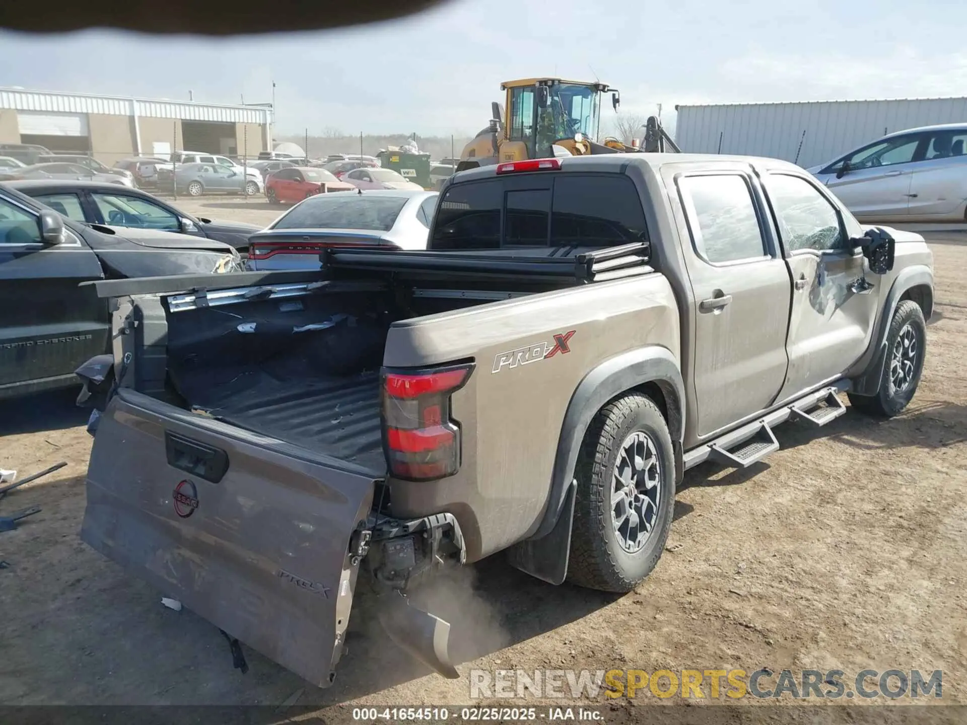 4 Photograph of a damaged car 1N6ED1EJ5NN618682 NISSAN FRONTIER 2022