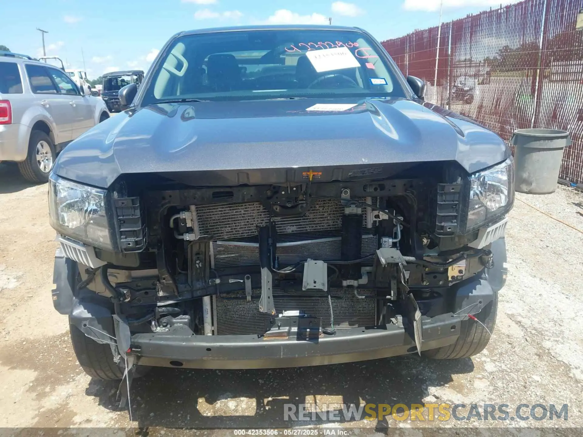 6 Photograph of a damaged car 1N6ED1EJ5NN643095 NISSAN FRONTIER 2022