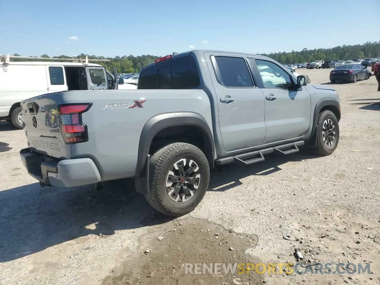 3 Photograph of a damaged car 1N6ED1EJ5NN679157 NISSAN FRONTIER 2022
