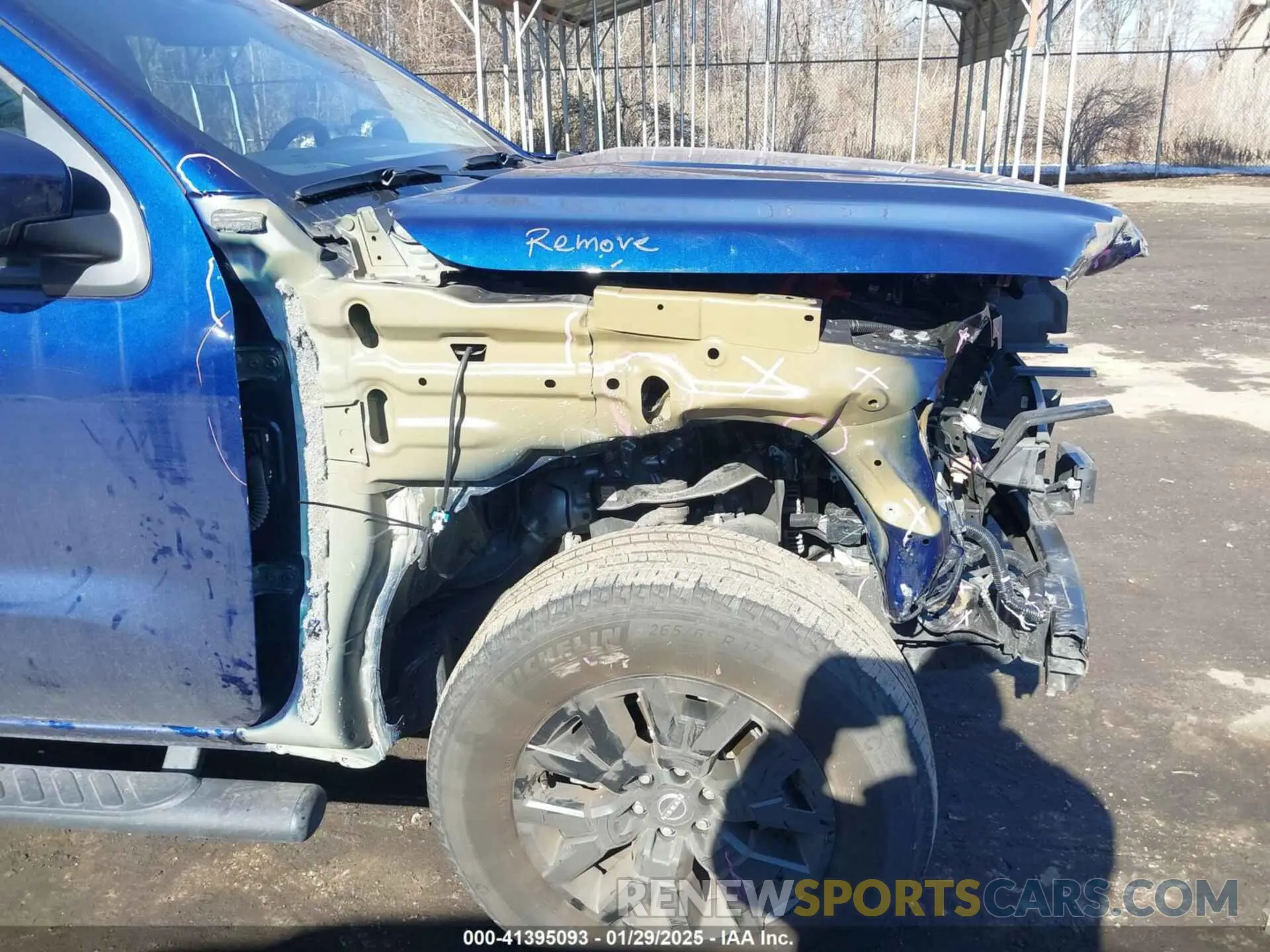 17 Photograph of a damaged car 1N6ED1EJ6NN641551 NISSAN FRONTIER 2022