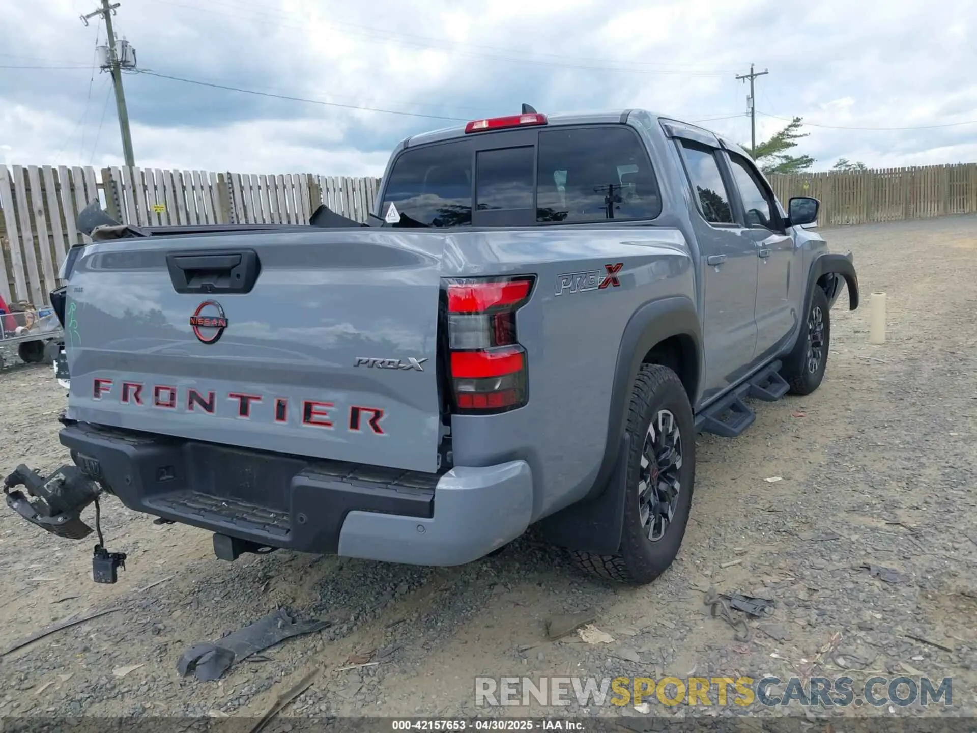 4 Photograph of a damaged car 1N6ED1EJ6NN648760 NISSAN FRONTIER 2022