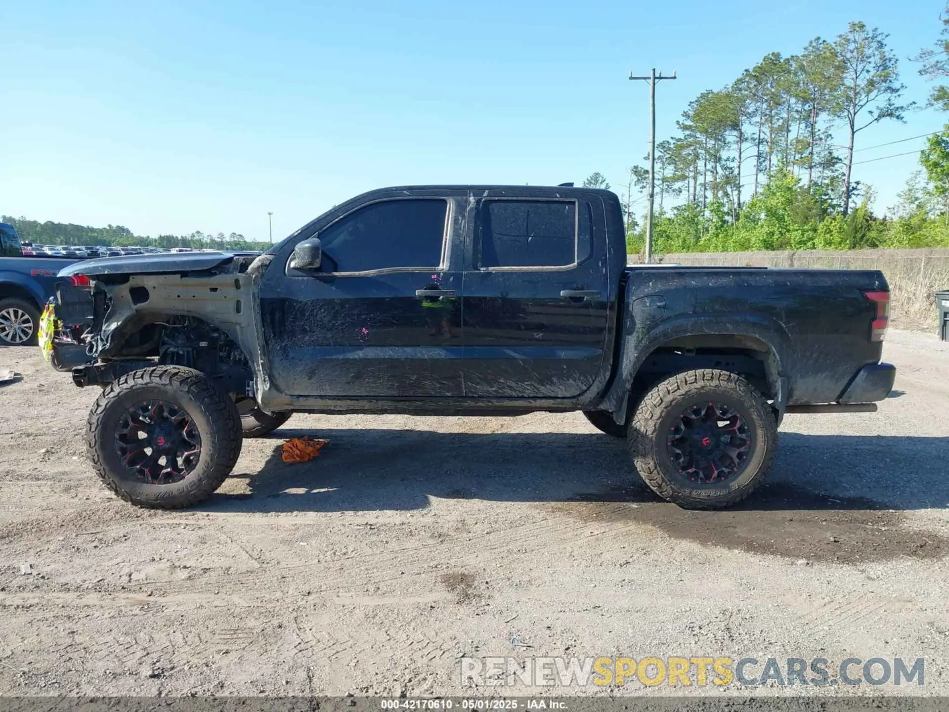 15 Photograph of a damaged car 1N6ED1EJ6NN682732 NISSAN FRONTIER 2022