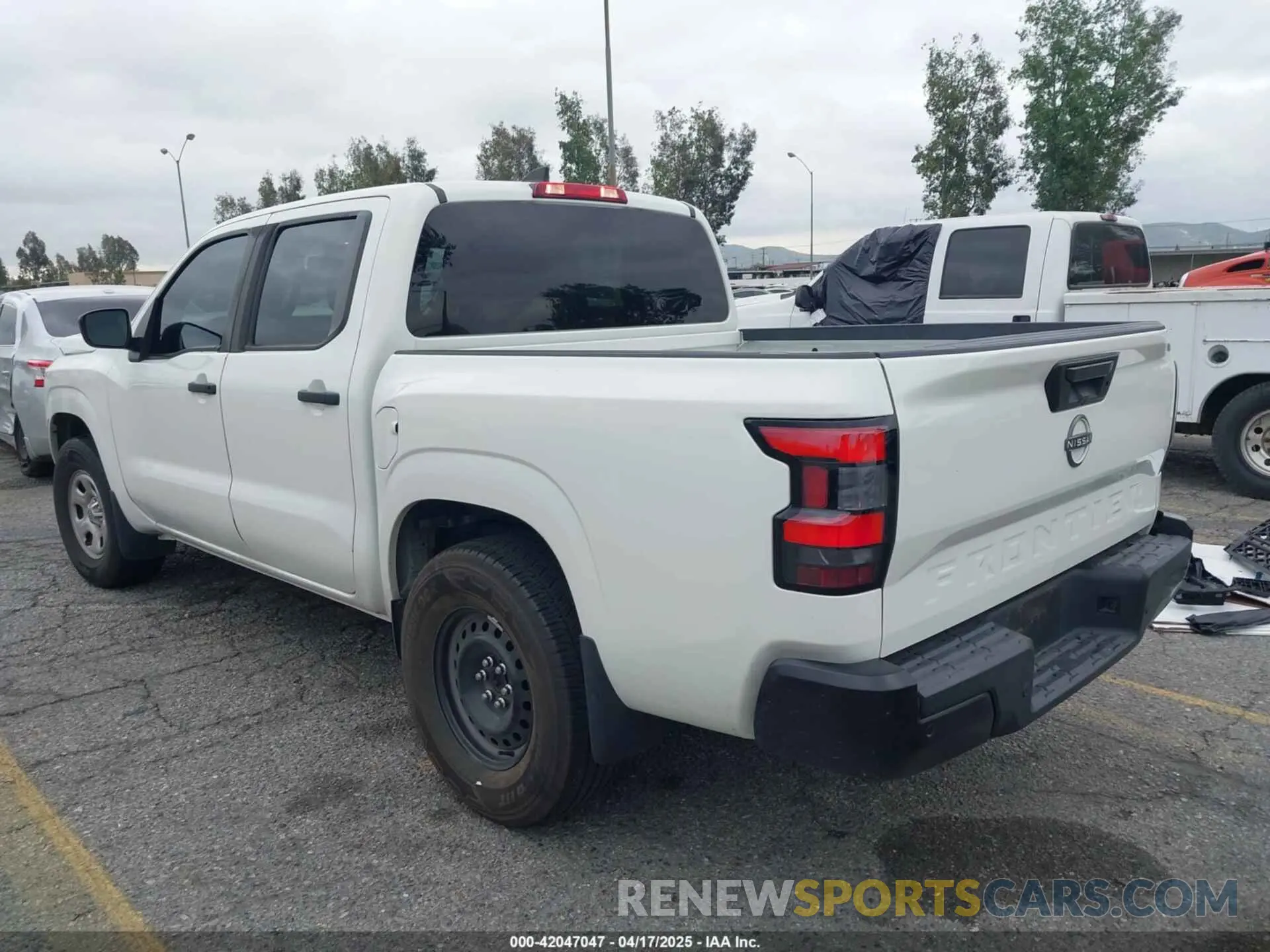 3 Photograph of a damaged car 1N6ED1EJ7NN608316 NISSAN FRONTIER 2022