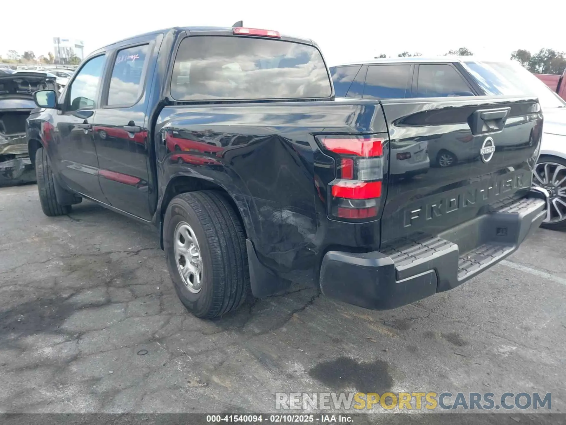 3 Photograph of a damaged car 1N6ED1EJ7NN668502 NISSAN FRONTIER 2022