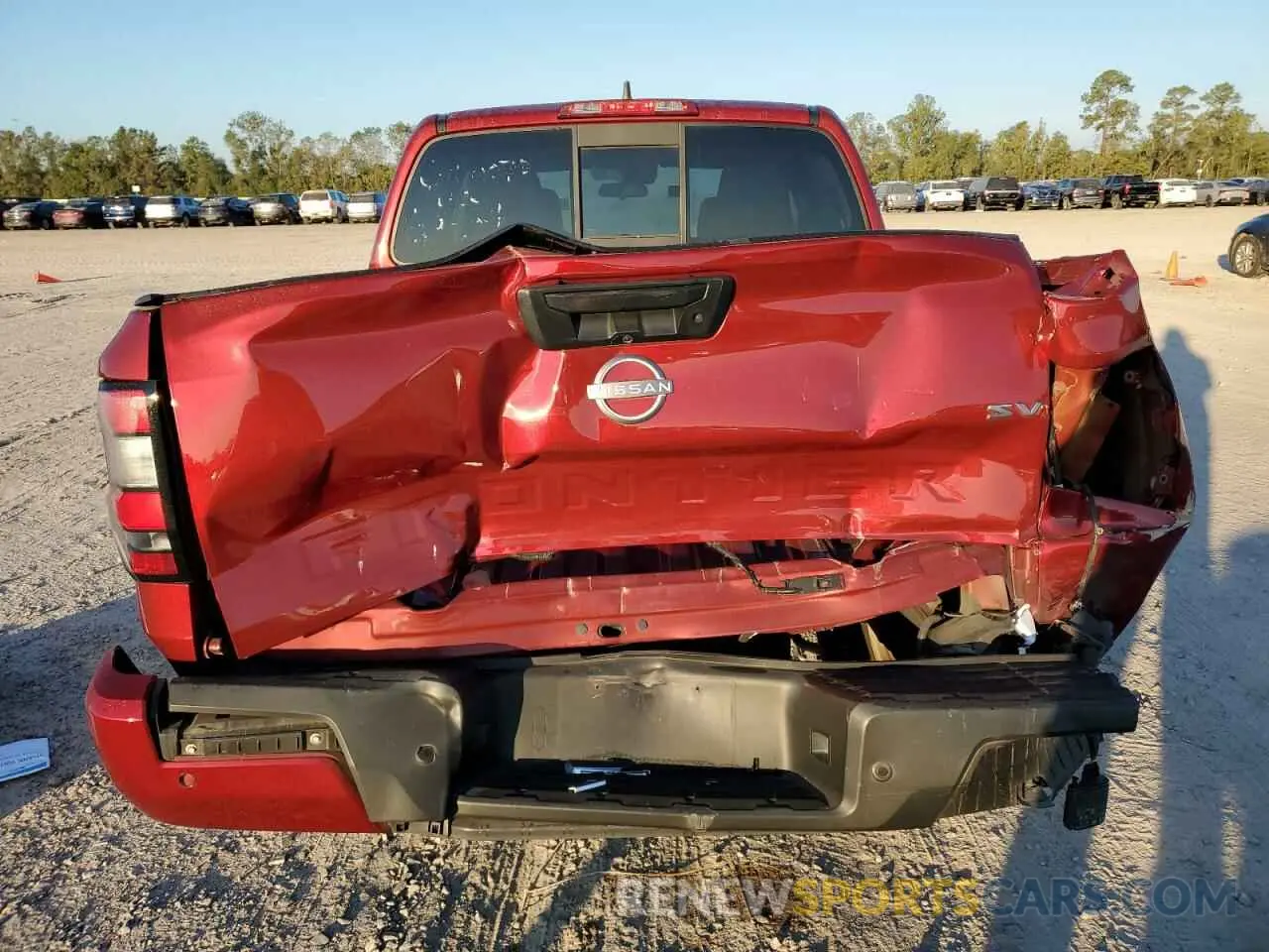 6 Photograph of a damaged car 1N6ED1EJ8NN612083 NISSAN FRONTIER 2022