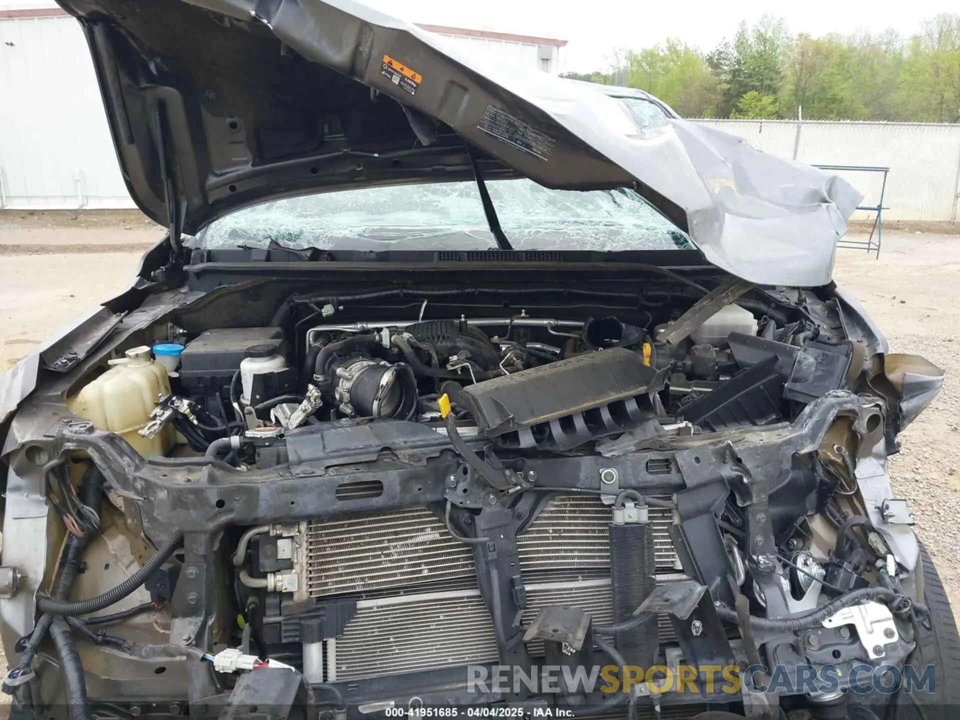 10 Photograph of a damaged car 1N6ED1EJ9NN610701 NISSAN FRONTIER 2022