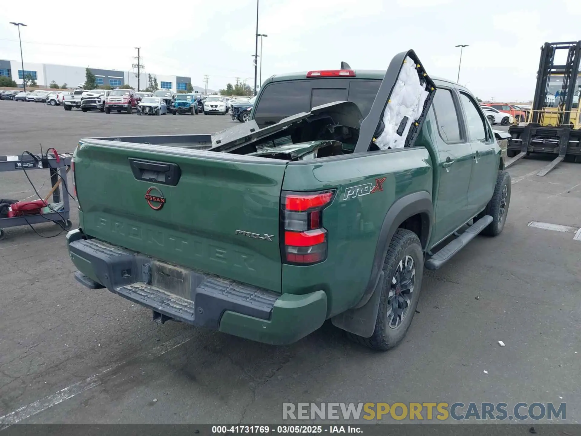 4 Photograph of a damaged car 1N6ED1EJ9NN644248 NISSAN FRONTIER 2022