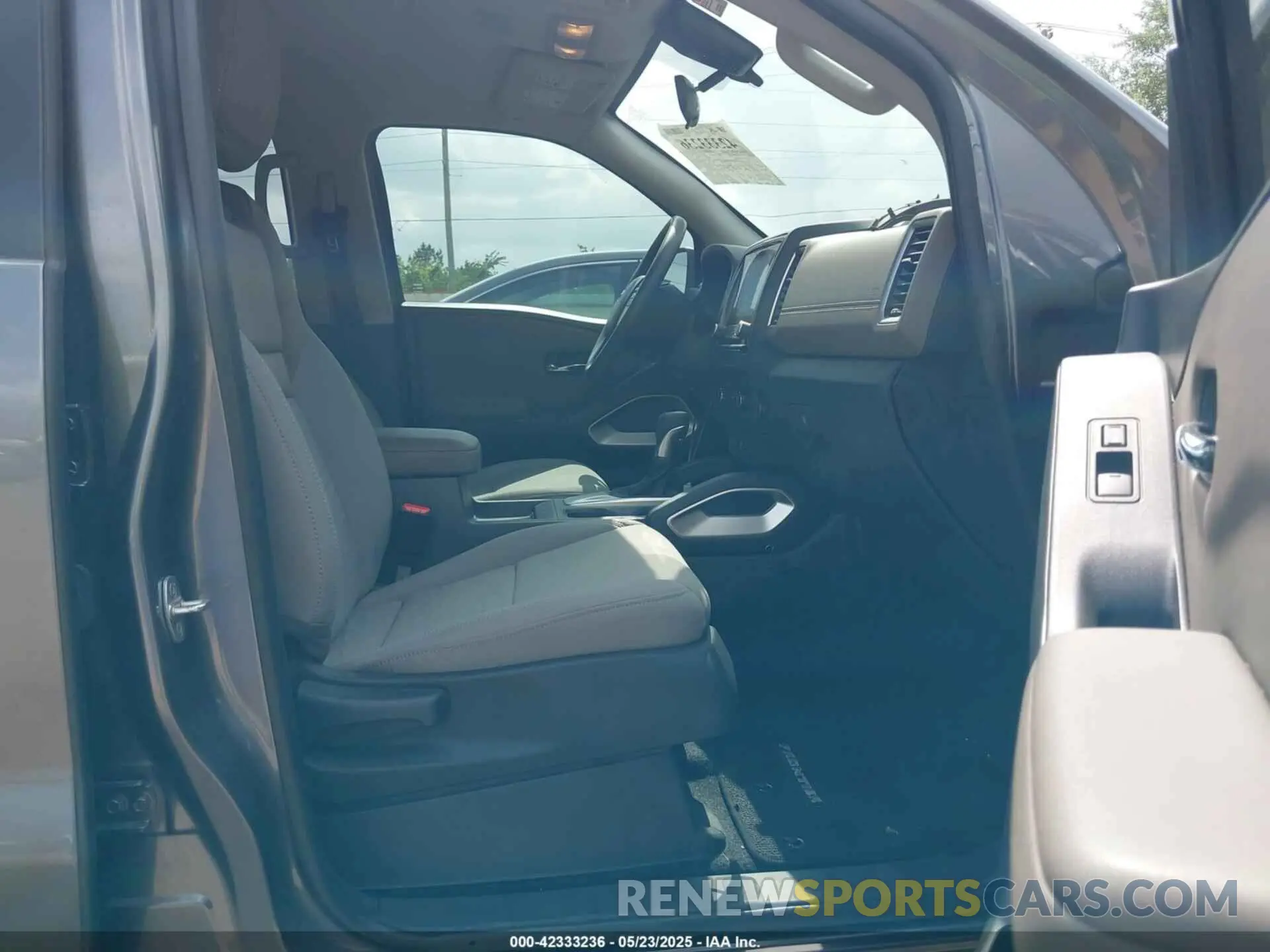 5 Photograph of a damaged car 1N6ED1EJ9NN652592 NISSAN FRONTIER 2022