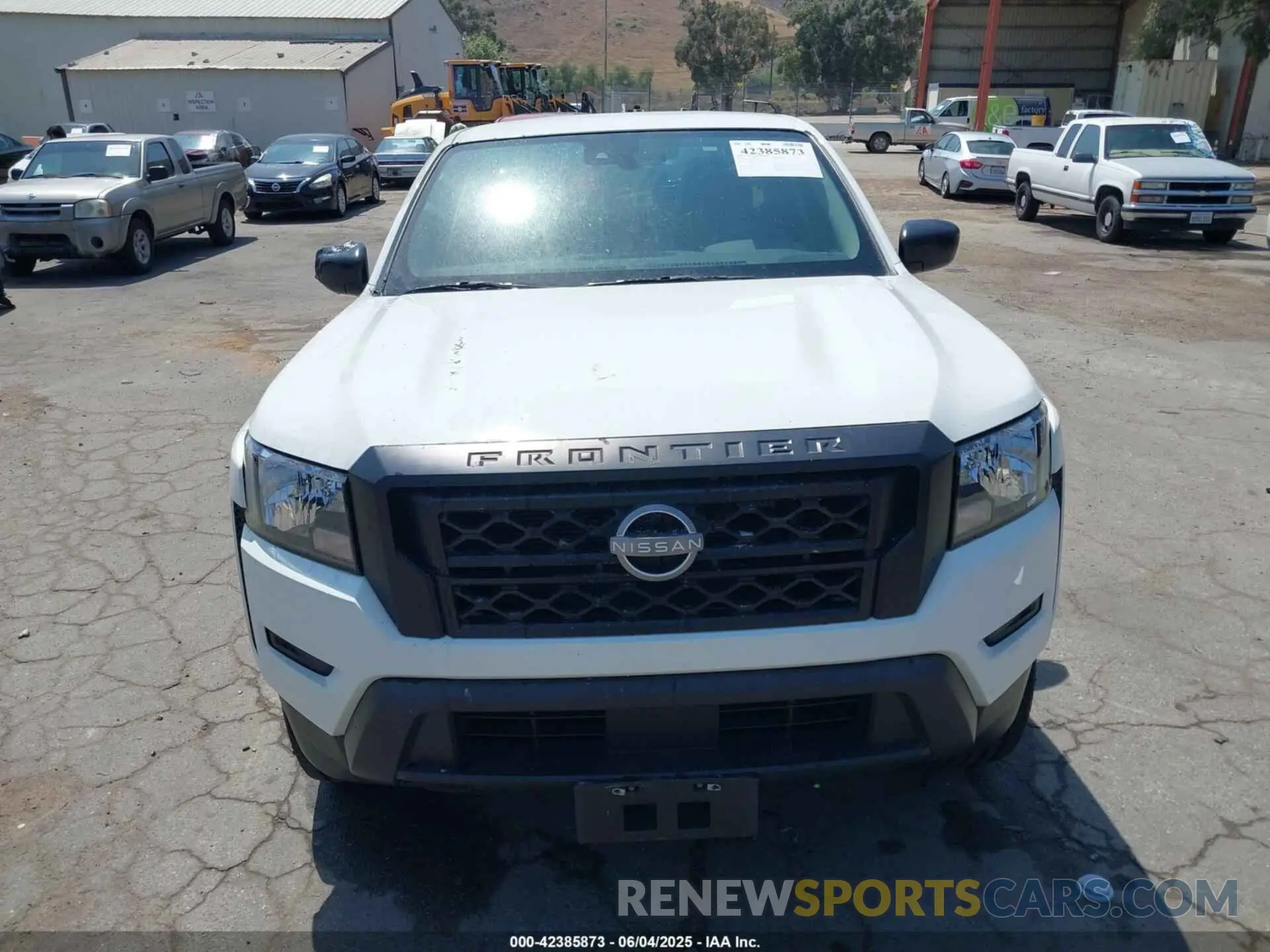 12 Photograph of a damaged car 1N6ED1EJ9NN693417 NISSAN FRONTIER 2022