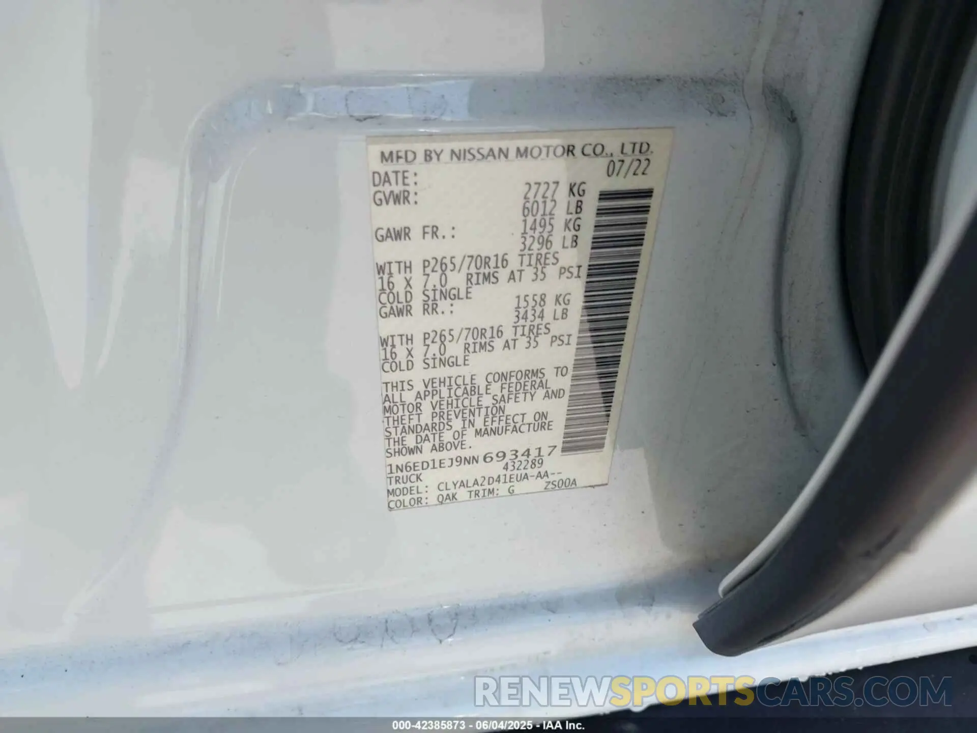 9 Photograph of a damaged car 1N6ED1EJ9NN693417 NISSAN FRONTIER 2022