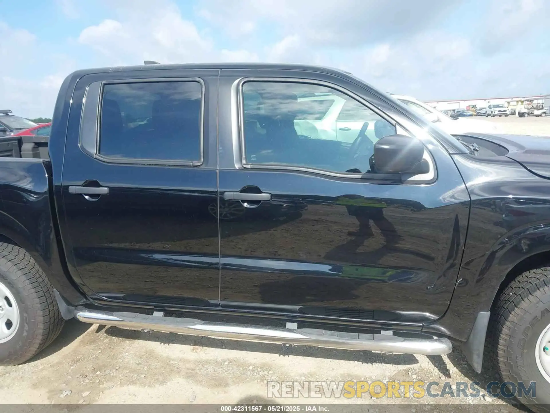 13 Photograph of a damaged car 1N6ED1EK0NN640811 NISSAN FRONTIER 2022