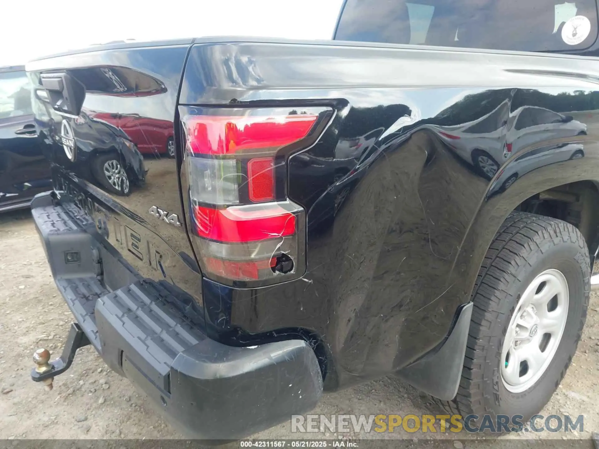 6 Photograph of a damaged car 1N6ED1EK0NN640811 NISSAN FRONTIER 2022