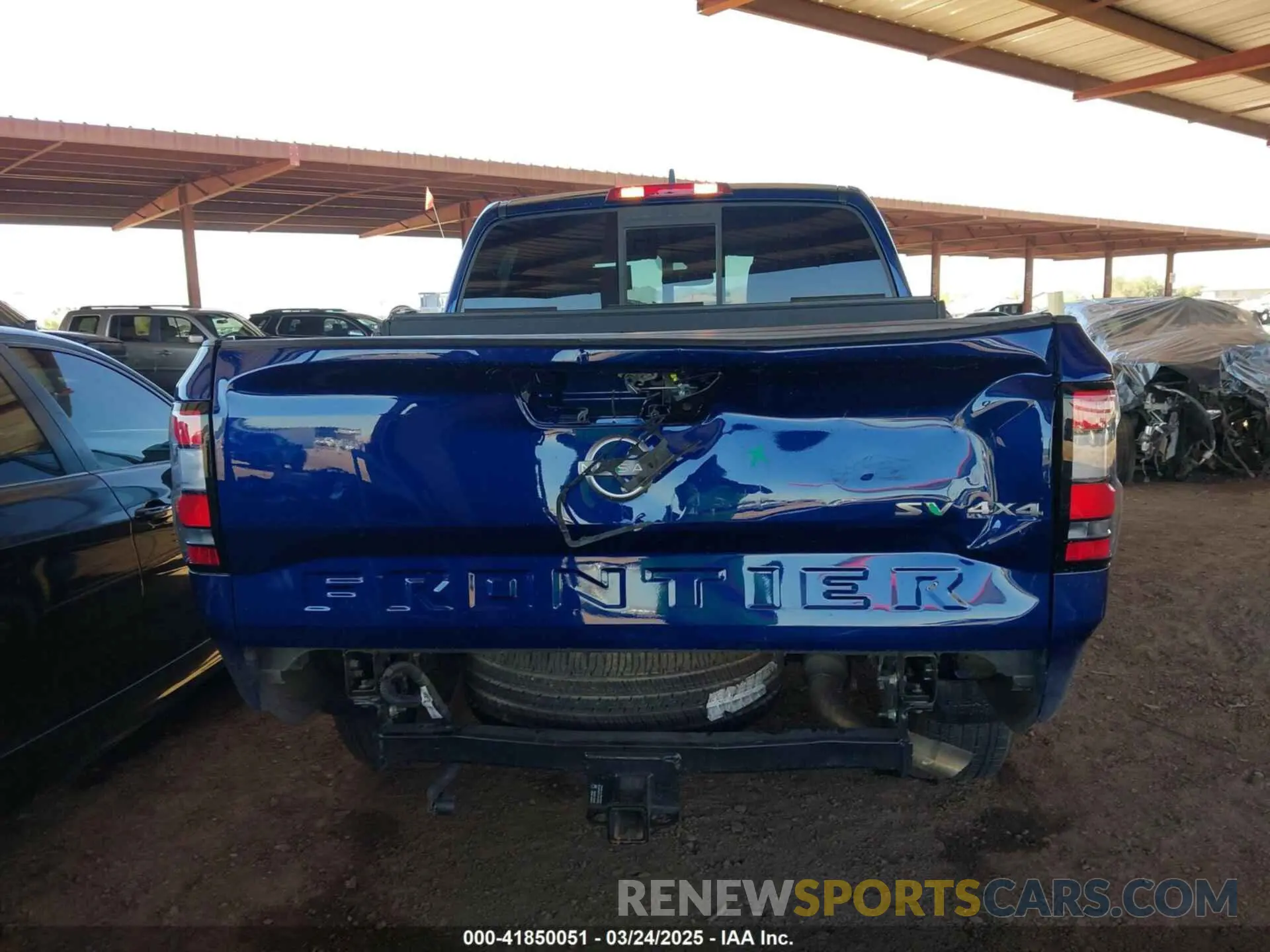 17 Photograph of a damaged car 1N6ED1EK0NN654126 NISSAN FRONTIER 2022