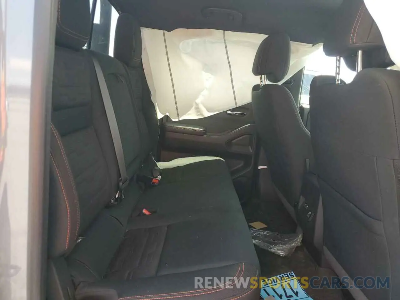 10 Photograph of a damaged car 1N6ED1EK0NN665496 NISSAN FRONTIER 2022