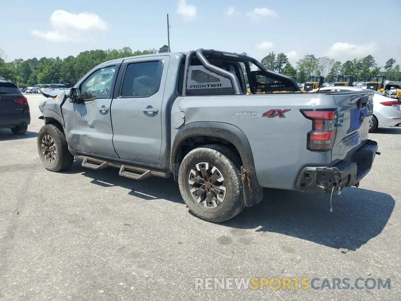 2 Photograph of a damaged car 1N6ED1EK0NN665496 NISSAN FRONTIER 2022