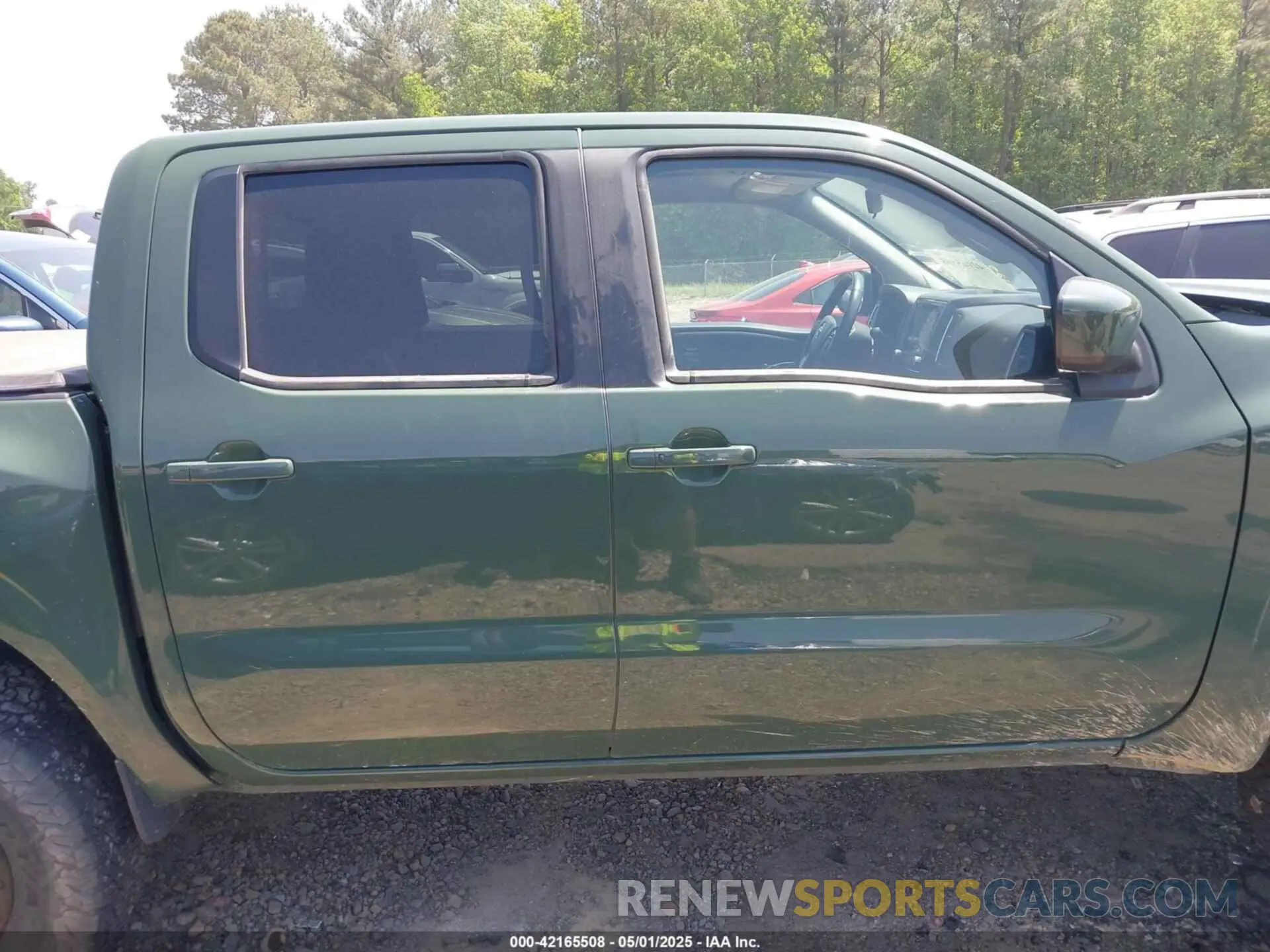 14 Photograph of a damaged car 1N6ED1EK2NN617109 NISSAN FRONTIER 2022